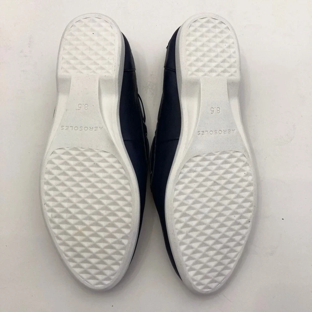 Aerosoles Barita Boat Shoes Navy Blue Leather Slip On Womens 8.5 M Comfort